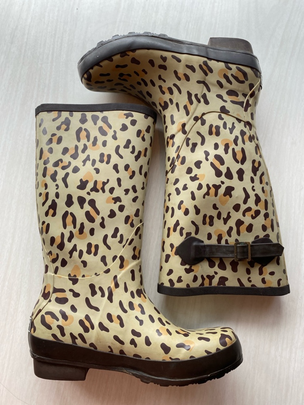 L.L. Bean Leopard-Print Rain Boots in Tan and Dark Brown Wellie outdoor tall